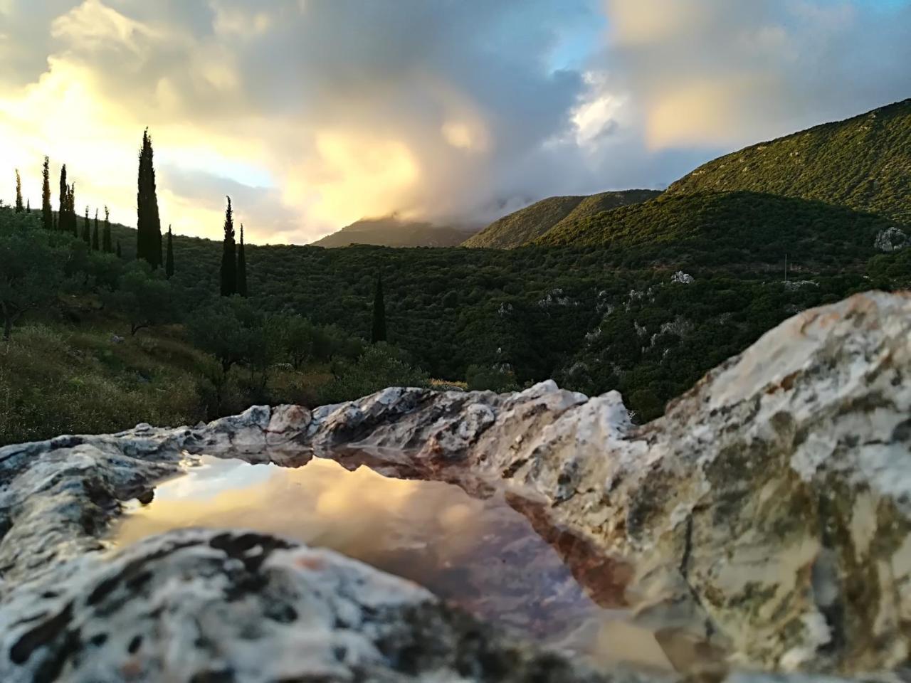 Elafos Spa Hotel Elliniko  Bagian luar foto